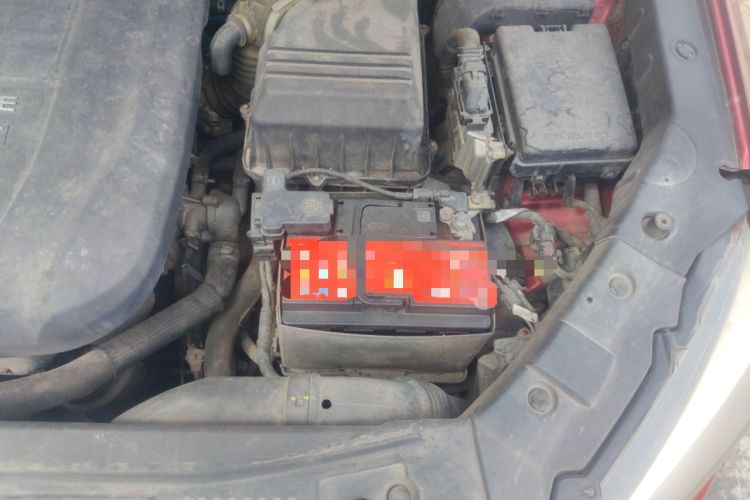 Used CHANGAN CS75 2014 2.0L Manual Leading Version China IV Standard Engine Bay Left
