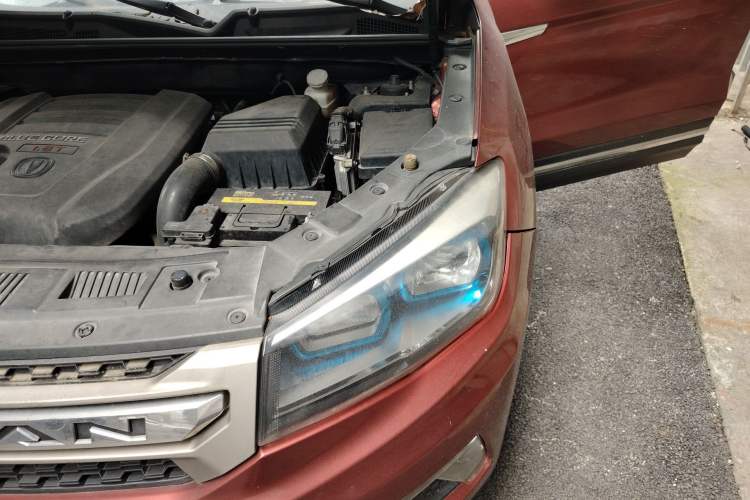 Used CHANGAN CS75 2014 1.8T Automatic Elite Model China IV Standard Engine Bay Left