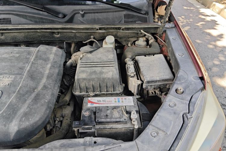 Used CHANGAN CS75 2014 2.0L Manual Luxury Version China V Standard Engine Bay Left
