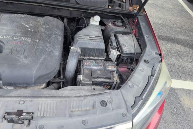 Used CHANGAN CS75 2014 1.8T Automatic Prestige Model China V Standard Engine Bay Left