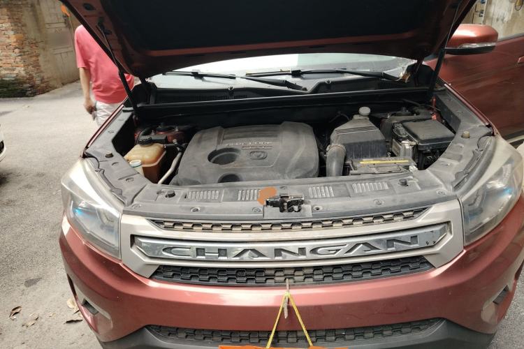 Used CHANGAN CS75 2014 1.8T Automatic Elite Model China IV Standard Engine Bay