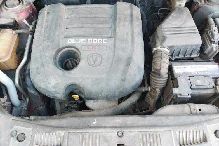 Used CHANGAN CS75 2014 1.8T Automatic Elite Model China IV Standard Engine Bay