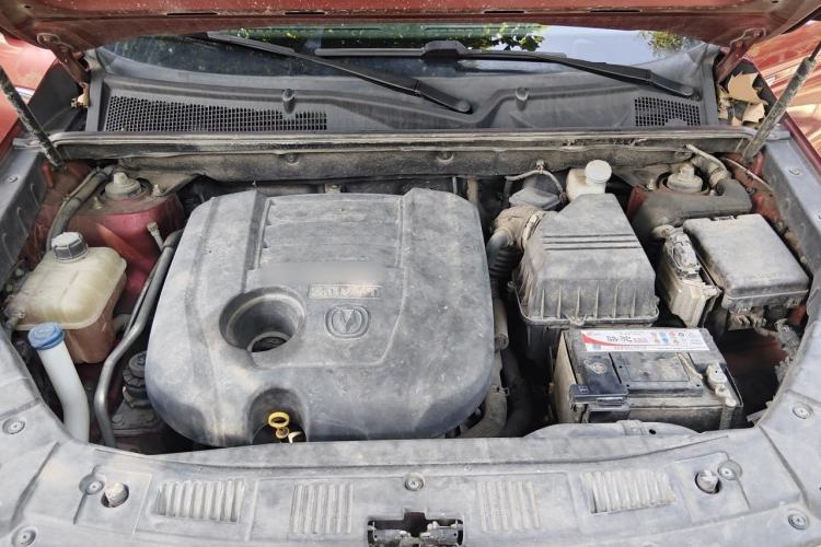 Used CHANGAN CS75 2014 2.0L Manual Luxury Version China V Standard Engine Bay