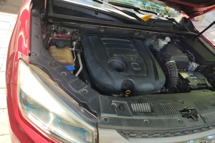 Used CHANGAN CS75 2014 1.8T Automatic Elite Version China V Standard Engine Bay Right