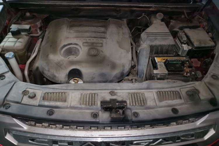 Used CHANGAN CS75 2014 1.8T Automatic Prestige Model China V Standard Engine Bay