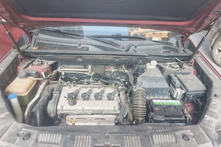 Used CHANGAN CS75 2014 1.8T Automatic Elite Model China IV Standard Engine Bay