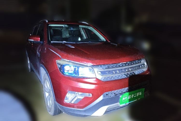 Used CHANGAN CS75 2014 2.0L Manual Leading Version China IV Standard Front Right 45 Deg