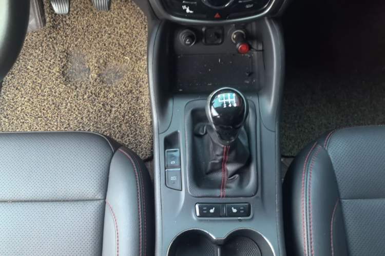 Used CHANGAN CS75 2014 2.0L Manual Leading Model China V Standard Gear Lever