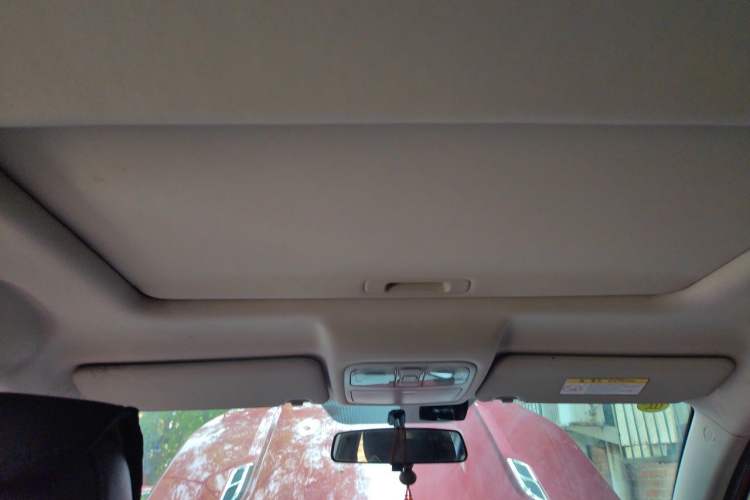 Used CHANGAN CS75 2014 1.8T Automatic Elite Version China V Standard Headliner
