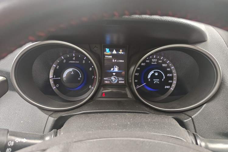 Used CHANGAN CS75 2014 1.8T Automatic Elite Version China V Standard Instrument Cluster
