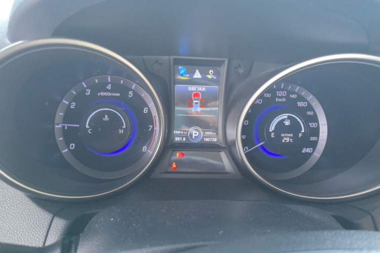 Used CHANGAN CS75 2014 1.8T Automatic Prestige Model China V Standard Instrument Cluster