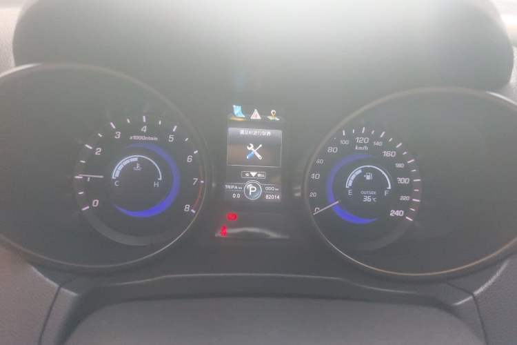 Used CHANGAN CS75 2014 1.8T Automatic Elite Model China IV Standard Instrument Cluster