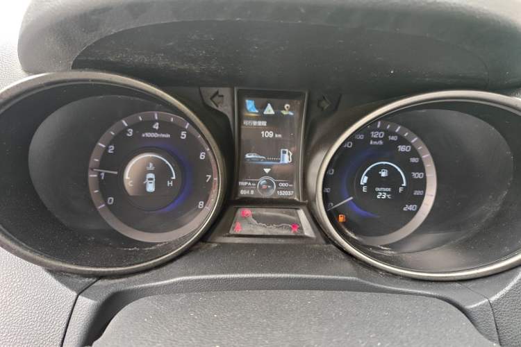 Used CHANGAN CS75 2014 2.0L Manual Luxury Version China IV Standard Instrument Cluster