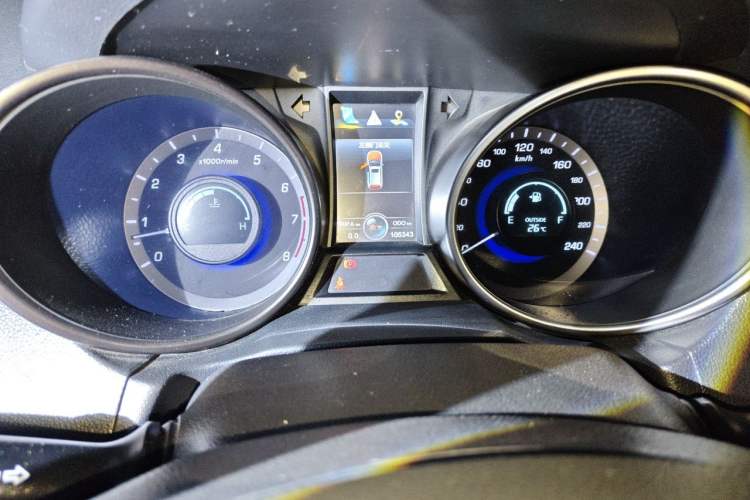 Used CHANGAN CS75 2014 2.0L Manual Leading Version China IV Standard Instrument Cluster