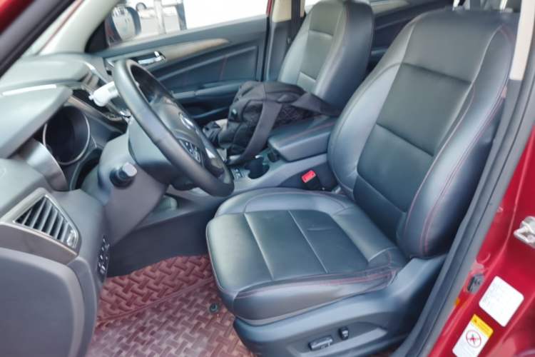 Used CHANGAN CS75 2014 1.8T Automatic Prestige Model China IV Standard Left Front Seat