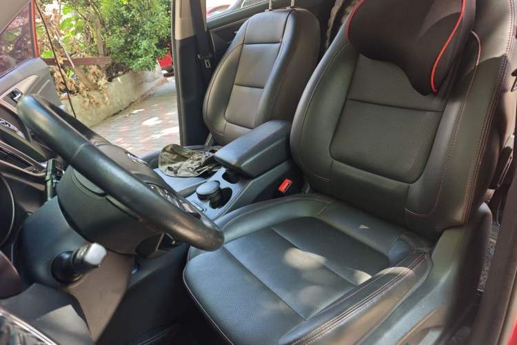 Used CHANGAN CS75 2014 1.8T Automatic Prestige Model China IV Standard Left Front Seat