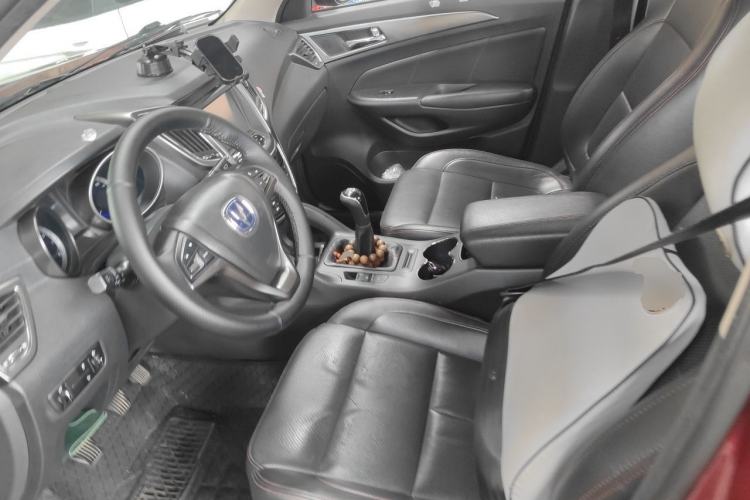 Used CHANGAN CS75 2014 2.0L Manual Luxury Version China IV Standard Left Front Seat
