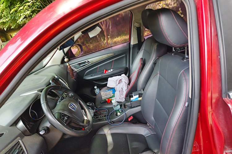 Used CHANGAN CS75 2014 1.8T Automatic Elite Model China IV Standard Left Front Seat