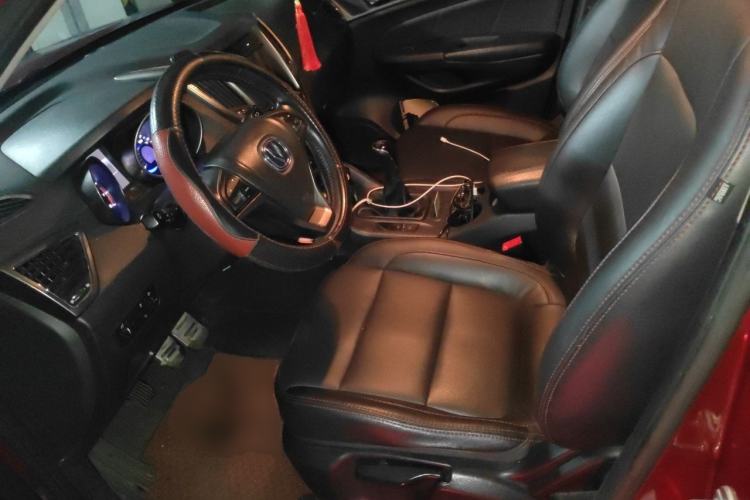 Used CHANGAN CS75 2014 2.0L Manual Luxury Version China IV Standard Left Front Seat