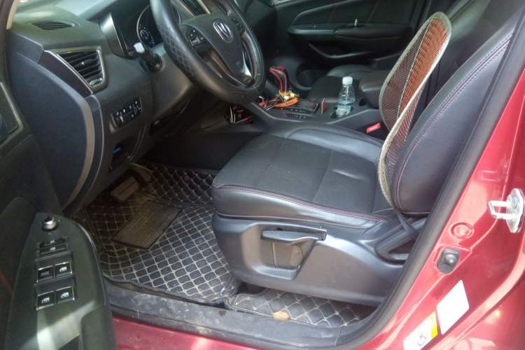 Used CHANGAN CS75 2014 1.8T Automatic Elite Version China V Standard Left Front Seat
