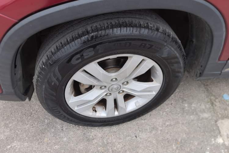 Used CHANGAN CS75 2014 2.0L Manual Leading Version China IV Standard Left Front Wheel Hub
