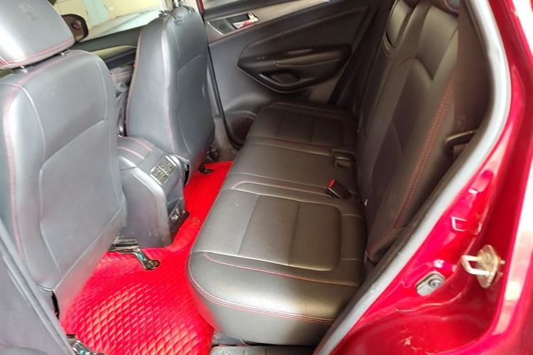 Used CHANGAN CS75 2014 1.8T Automatic Elite Model China IV Standard Left Rear Seat