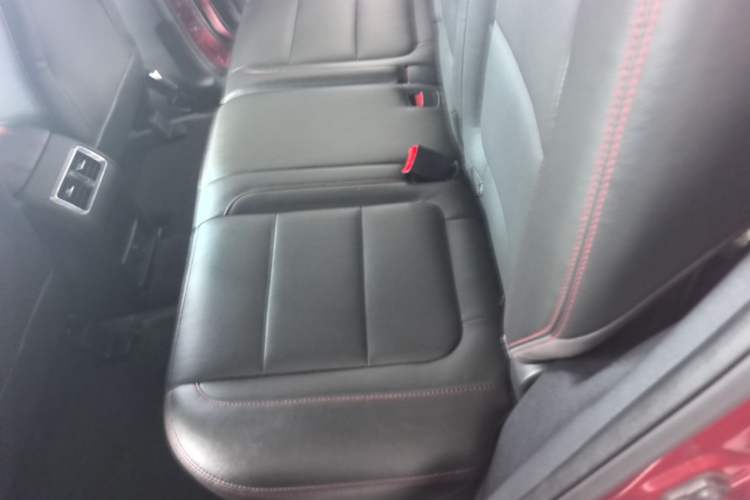 Used CHANGAN CS75 2014 1.8T Automatic Elite Model China IV Standard Left Rear Seat