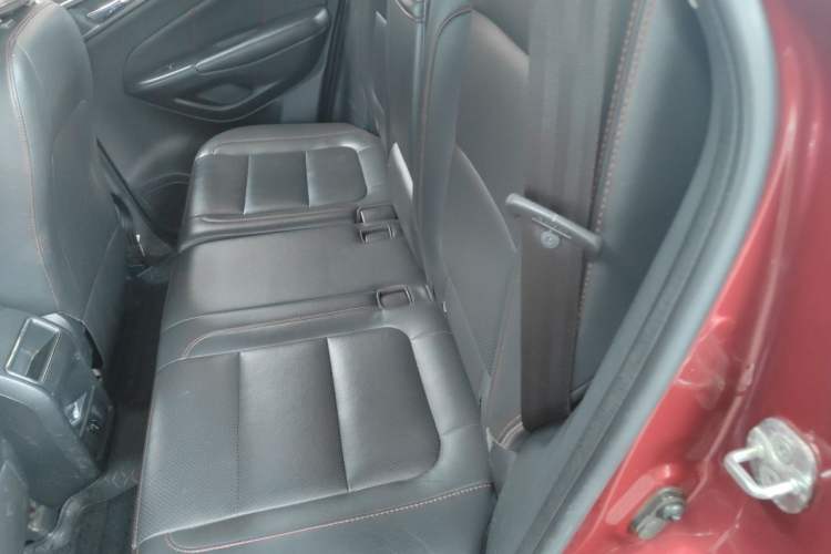 Used CHANGAN CS75 2014 2.0L Manual Luxury Version China IV Standard Left Rear Seat
