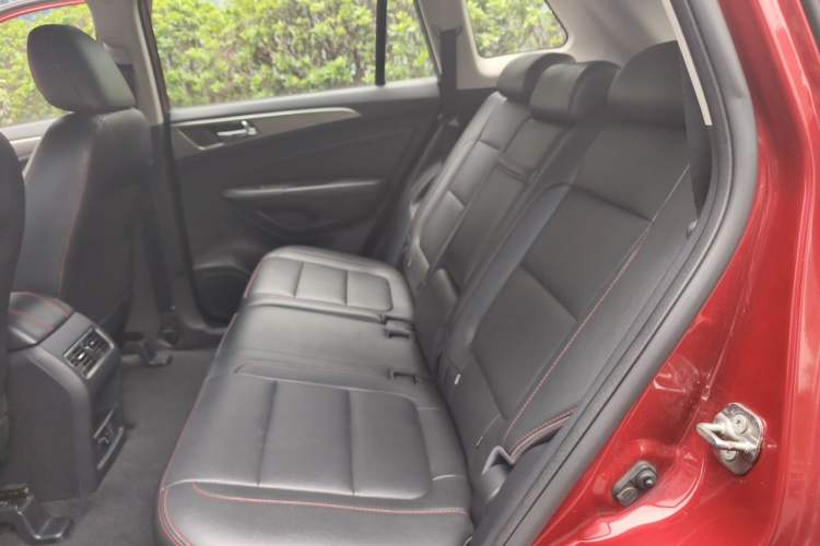Used CHANGAN CS75 2014 1.8T Automatic Elite Model China IV Standard Left Rear Seat