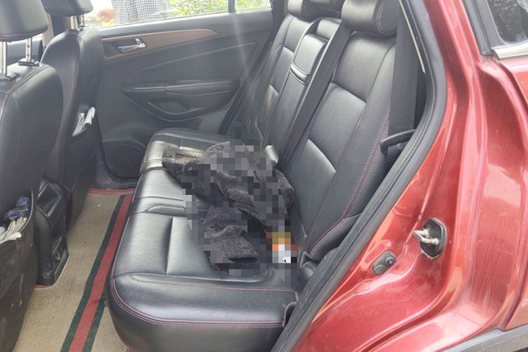 Used CHANGAN CS75 2014 2.0L Manual Leading Version China IV Standard Left Rear Seat