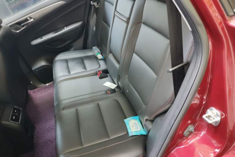Used CHANGAN CS75 2014 1.8T Automatic Elite Version China V Standard Left Rear Seat