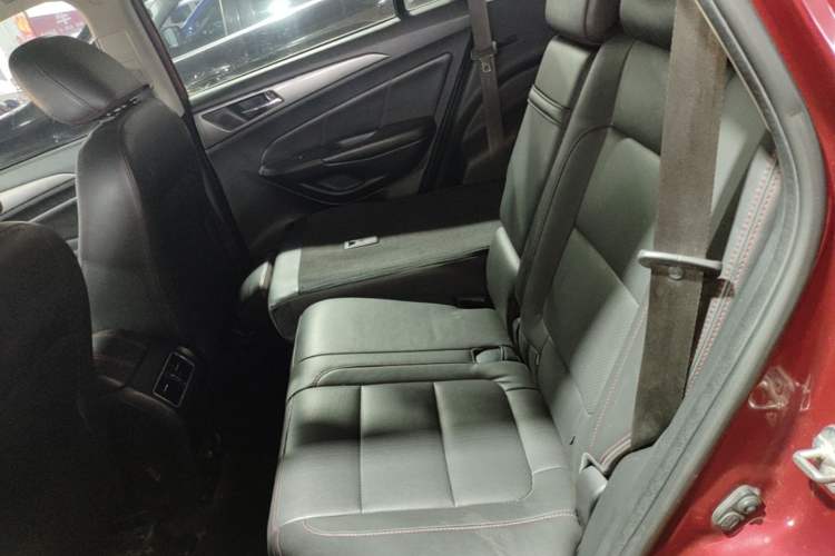 Used CHANGAN CS75 2014 1.8T Automatic Elite Model China IV Standard Left Rear Seat