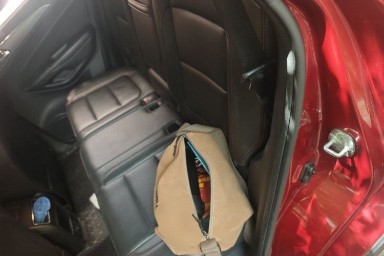 Used CHANGAN CS75 2014 2.0L Manual Luxury Version China IV Standard Left Rear Seat