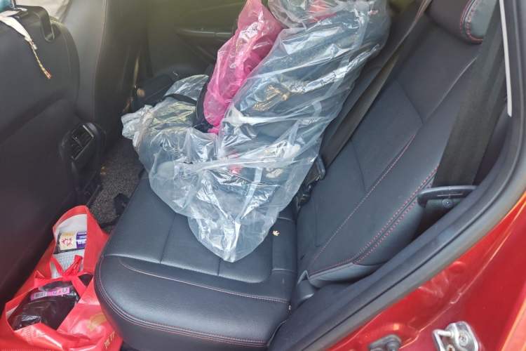 Used CHANGAN CS75 2014 1.8T Automatic Elite Version China V Standard Left Rear Seat
