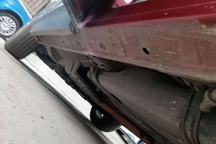 Used CHANGAN CS75 2014 1.8T Automatic Prestige Model China IV Standard Left Side Sill