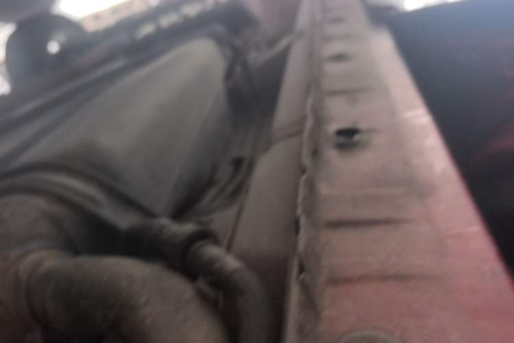 Used CHANGAN CS75 2014 1.8T Automatic Elite Model China IV Standard Left Side Sill