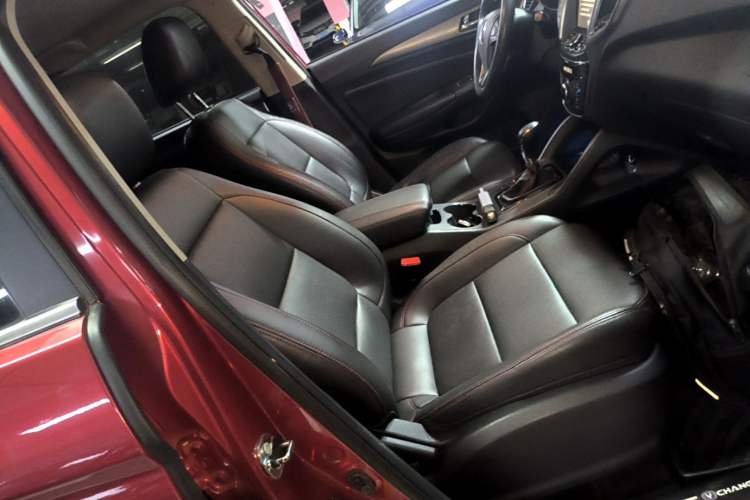 Used CHANGAN CS75 2014 1.8T Automatic Elite Model China IV Standard Right Front Seat