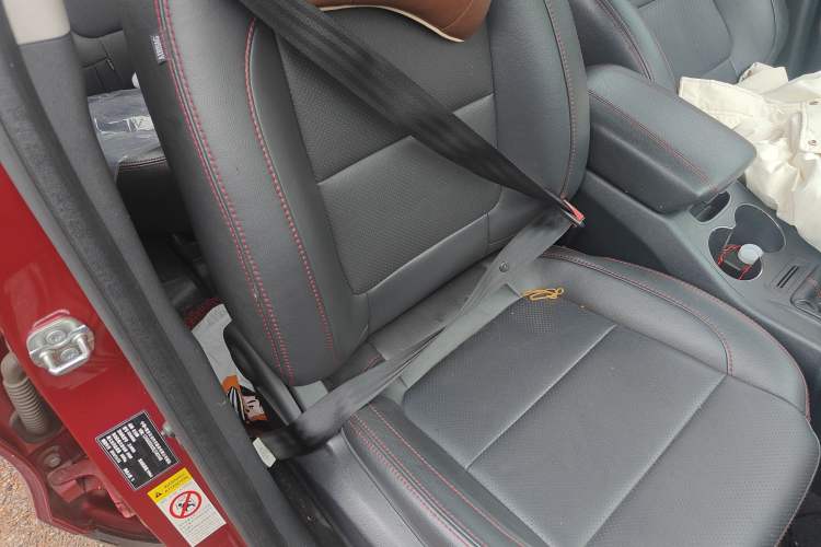 Used CHANGAN CS75 2014 2.0L Manual Luxury Version China V Standard Right Front Seat