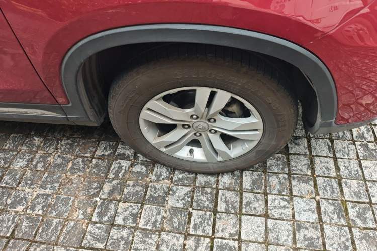 Used CHANGAN CS75 2014 2.0L Manual Luxury Version China IV Standard Right Front Wheel Hub