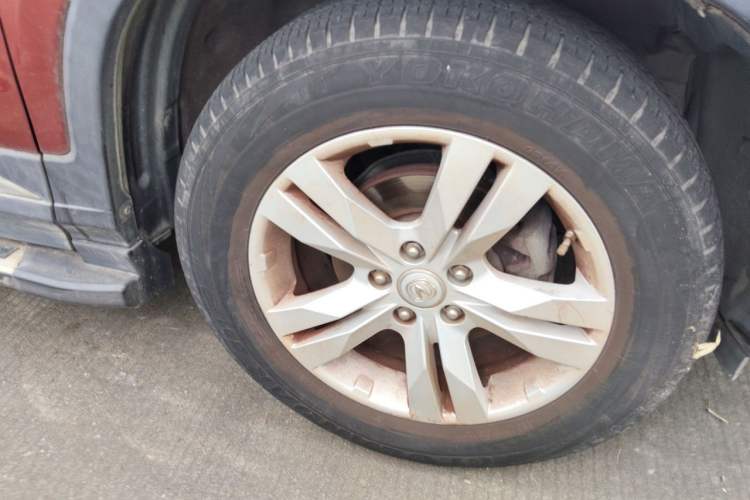Used CHANGAN CS75 2014 2.0L Manual Luxury Version China IV Standard Right Front Wheel Hub