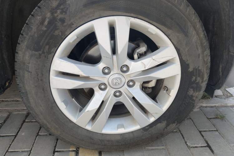 Used CHANGAN CS75 2014 1.8T Automatic Prestige Model China V Standard Right Front Wheel Hub