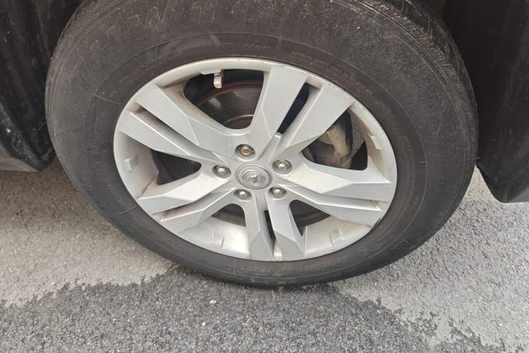 Used CHANGAN CS75 2014 2.0L Manual Luxury Version China IV Standard Right Front Wheel Hub