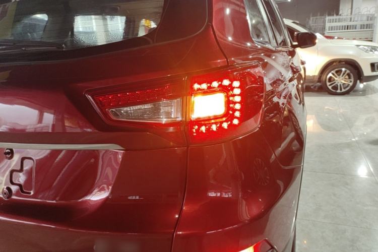 Used CHANGAN CS75 2014 1.8T Automatic Elite Model China IV Standard Right Rear Taillight