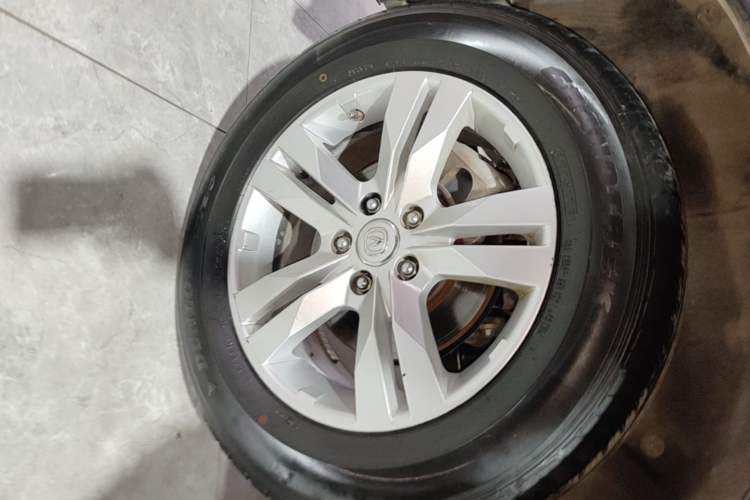 Used CHANGAN CS75 2014 1.8T Automatic Elite Model China IV Standard Right Rear Wheel Hub