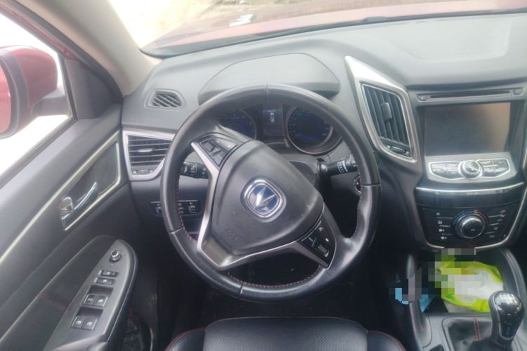 Used CHANGAN CS75 2014 2.0L Manual Leading Version China IV Standard Steering Wheel
