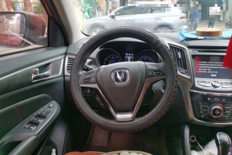 Used CHANGAN CS75 2014 1.8T Automatic Elite Model China IV Standard Steering Wheel