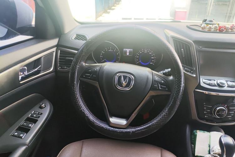 Used CHANGAN CS75 2014 1.8T Automatic Elite Version China V Standard Steering Wheel