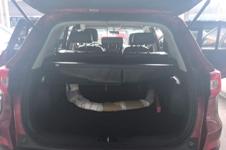 Used CHANGAN CS75 2014 1.8T Automatic Elite Model China IV Standard Trunk