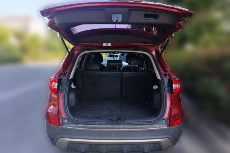 Used CHANGAN CS75 2014 1.8T Automatic Elite Model China IV Standard Trunk