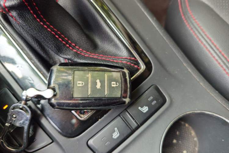 Used CHANGAN CS75 2014 1.8T Automatic Prestige Model China V Standard Vehicle Key